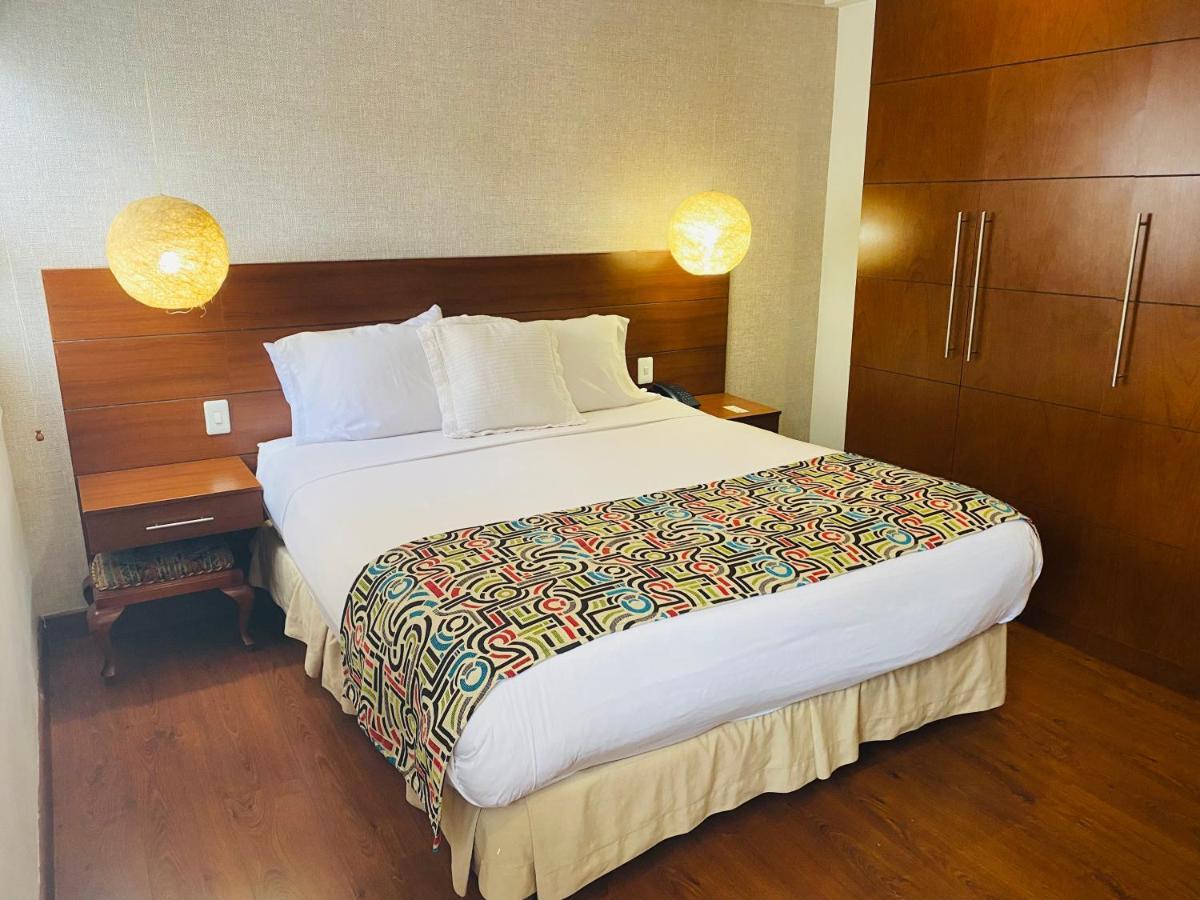 Hotel Retiro 84 by MIJ Bogota Buitenkant foto