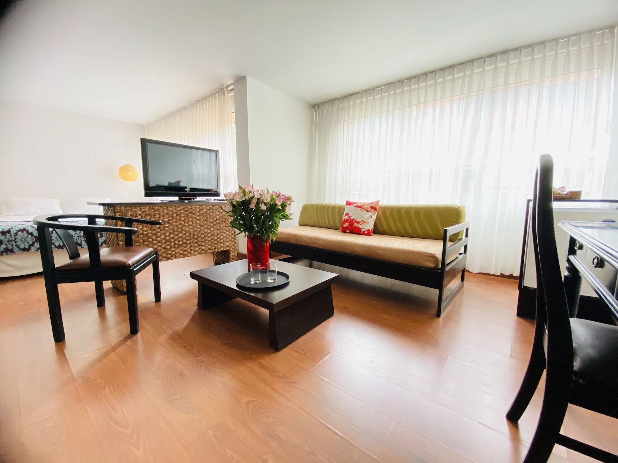 Hotel Retiro 84 by MIJ Bogota Buitenkant foto