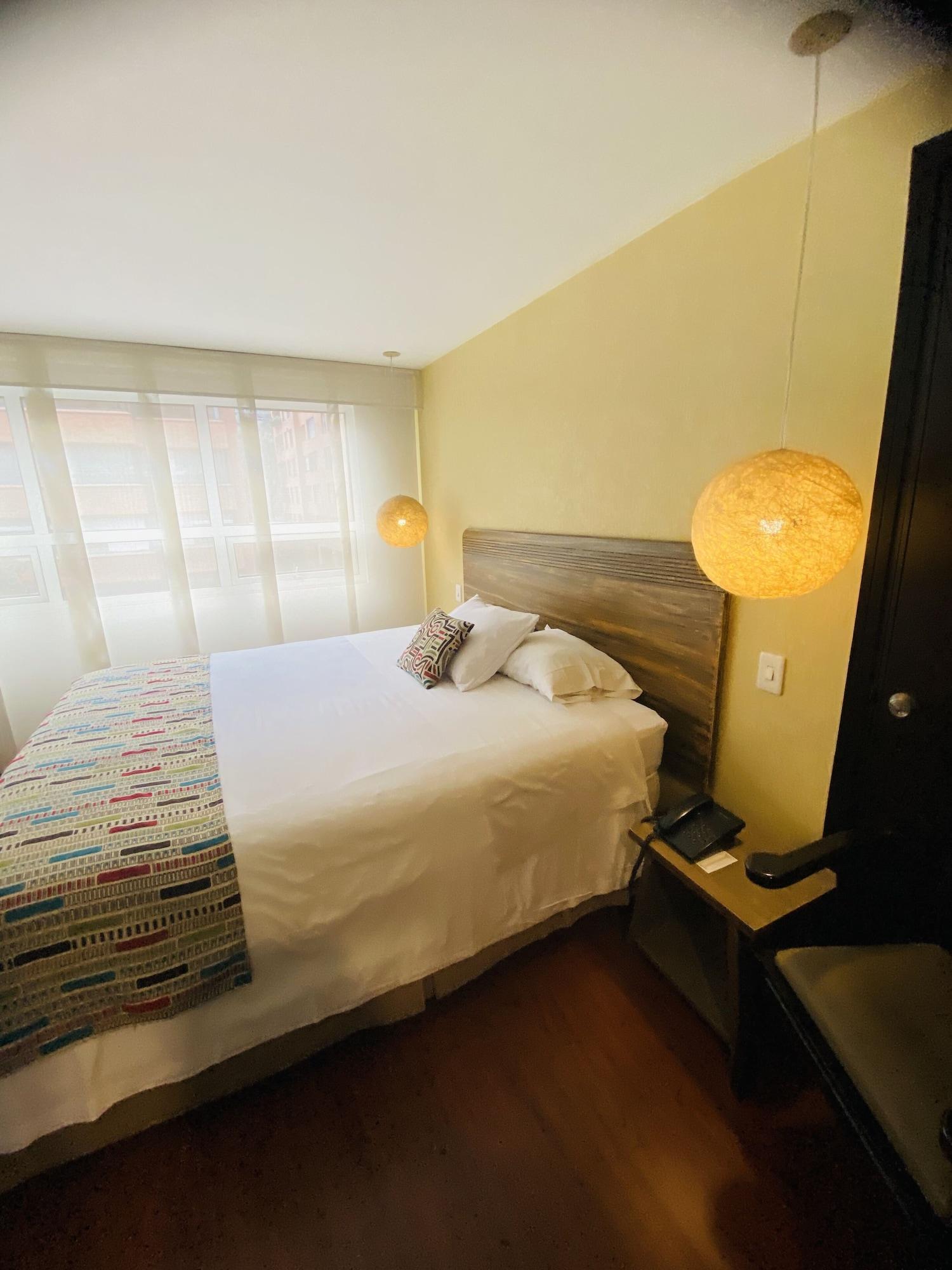 Hotel Retiro 84 by MIJ Bogota Buitenkant foto