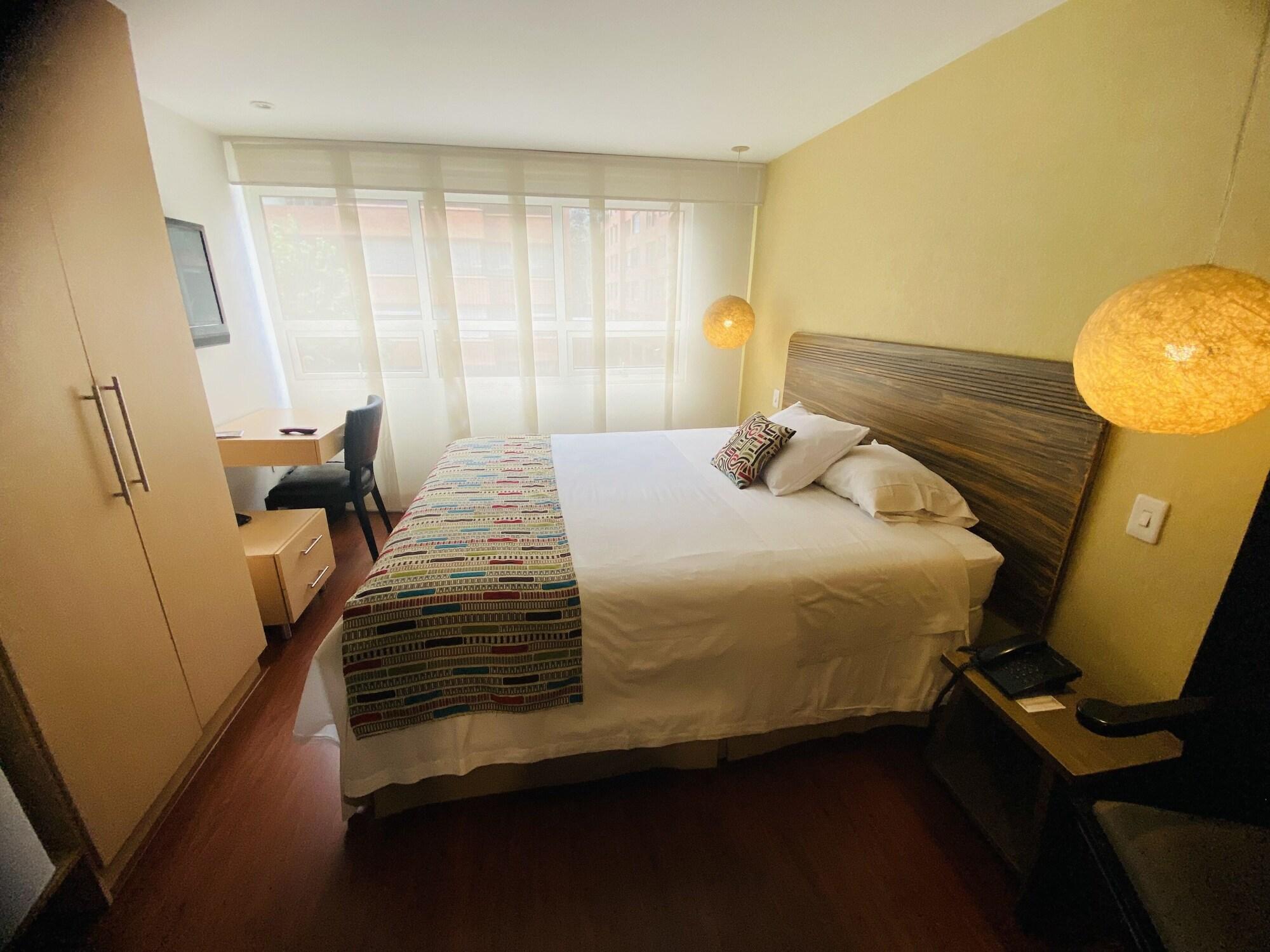 Hotel Retiro 84 by MIJ Bogota Buitenkant foto