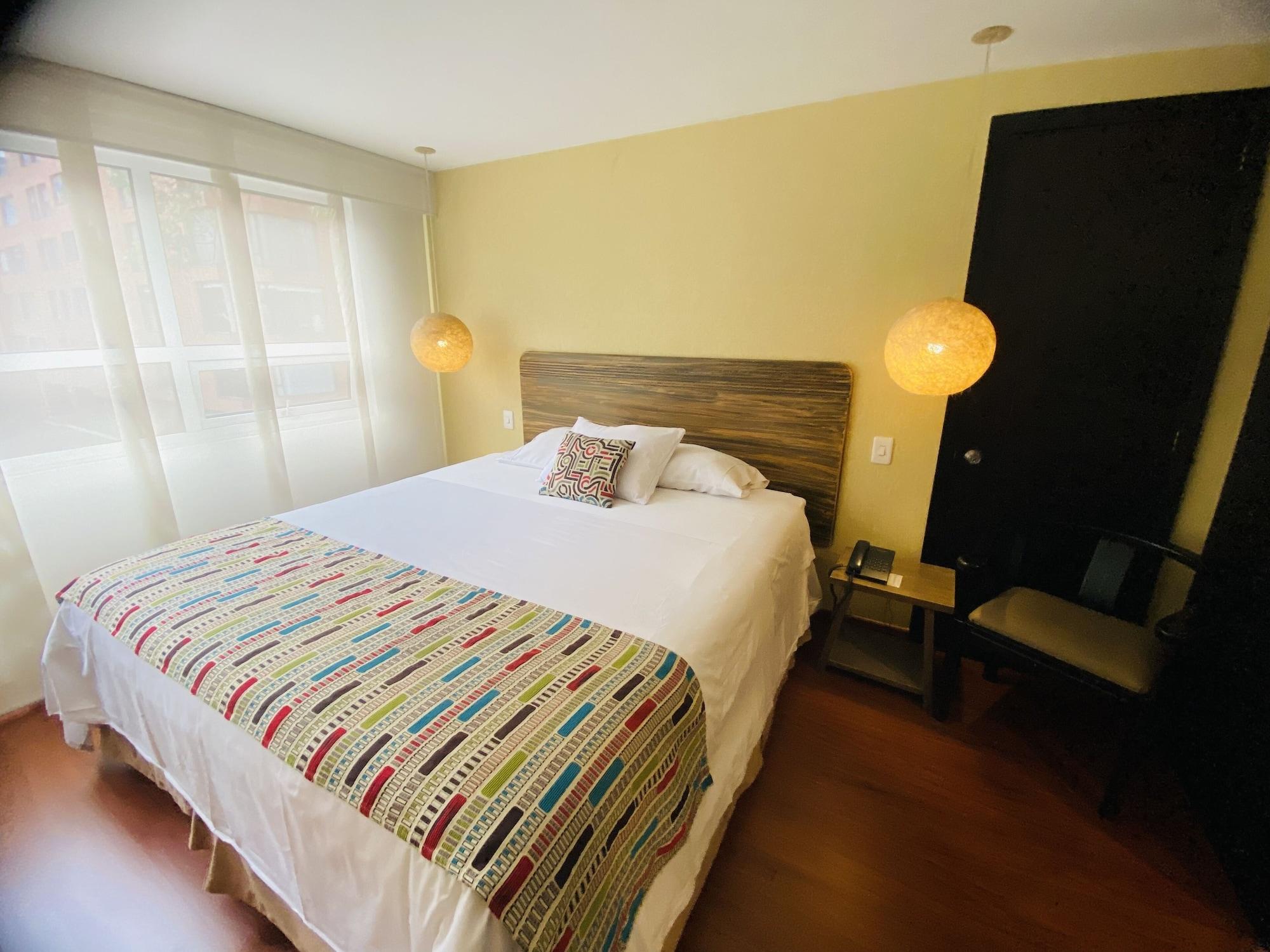 Hotel Retiro 84 by MIJ Bogota Buitenkant foto