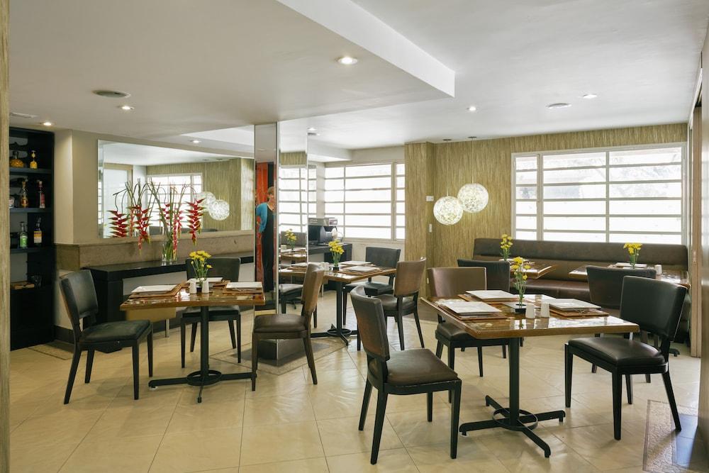 Hotel Retiro 84 by MIJ Bogota Buitenkant foto
