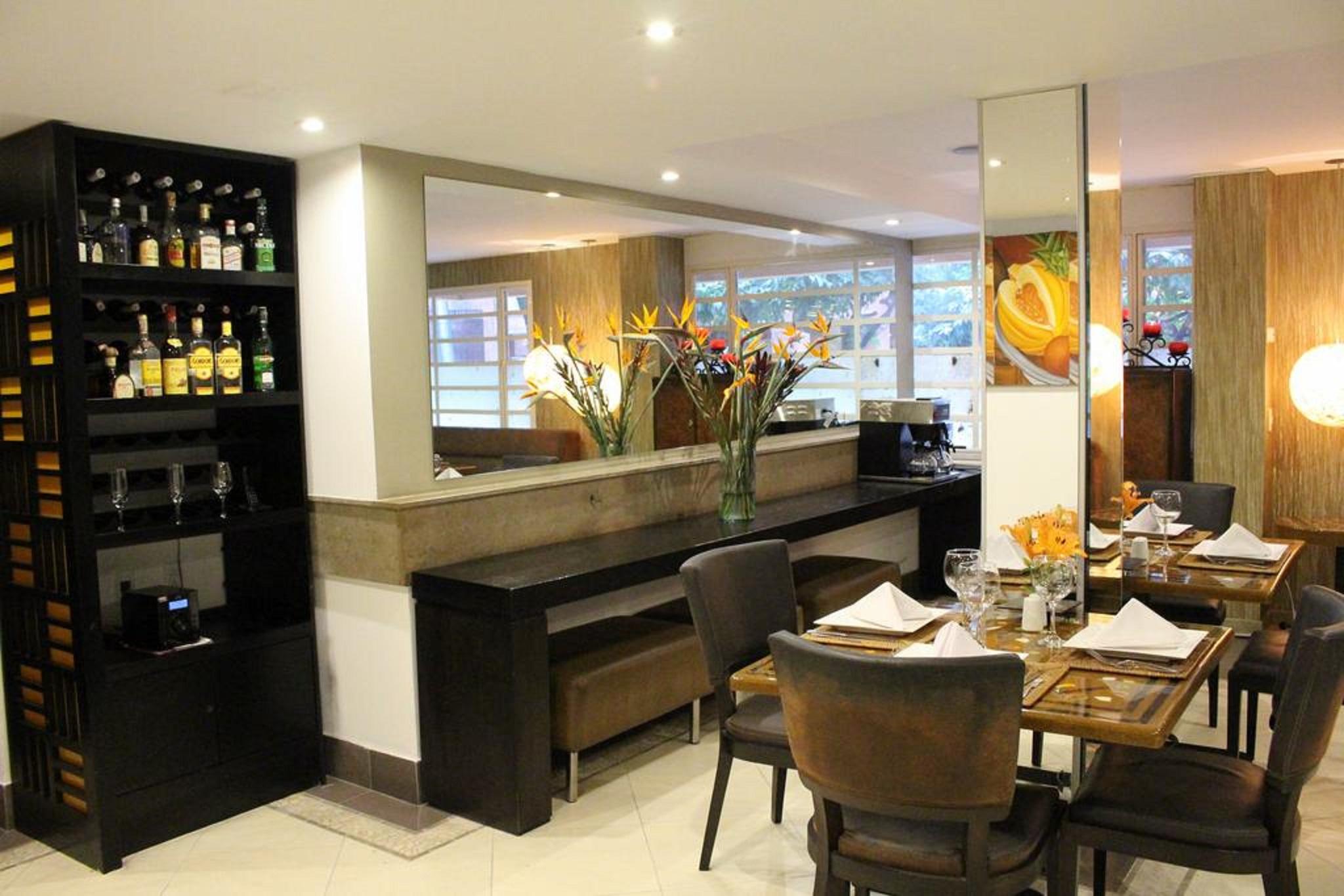 Hotel Retiro 84 by MIJ Bogota Buitenkant foto