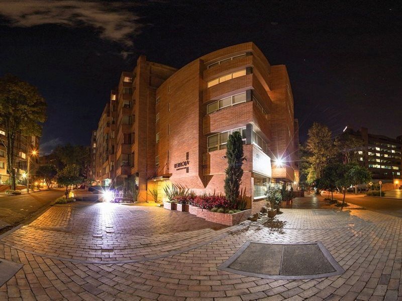 Hotel Retiro 84 by MIJ Bogota Buitenkant foto